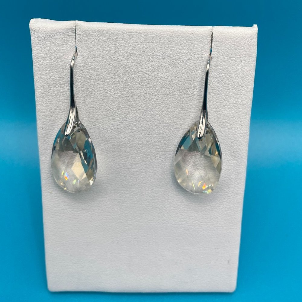 Clear Crystal Silver Earrings w/Gift Box - NEW